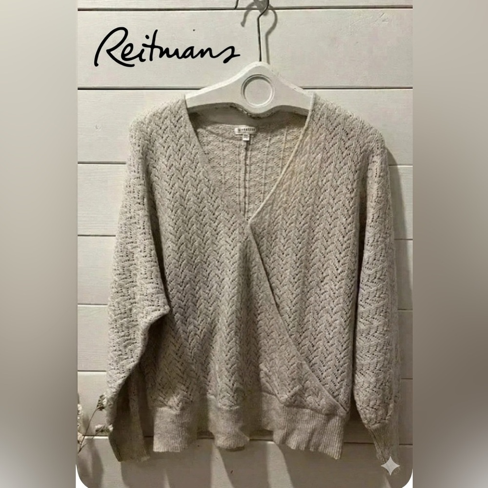 REITMANS Knit sweater with cross ans V neck  size XXL